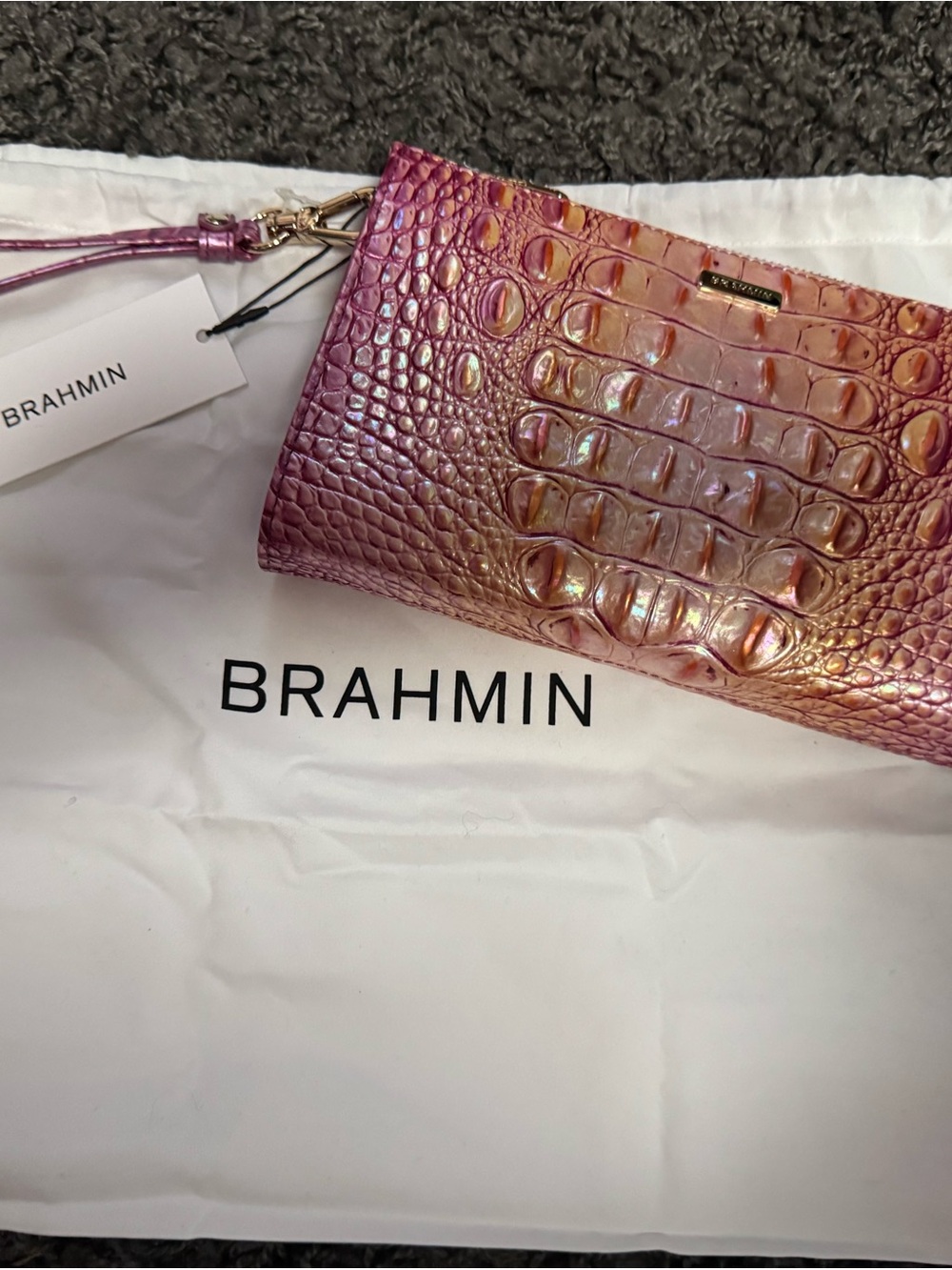 Brahmin Daisy Leather Wristlet NWT - Picture 12 of 14